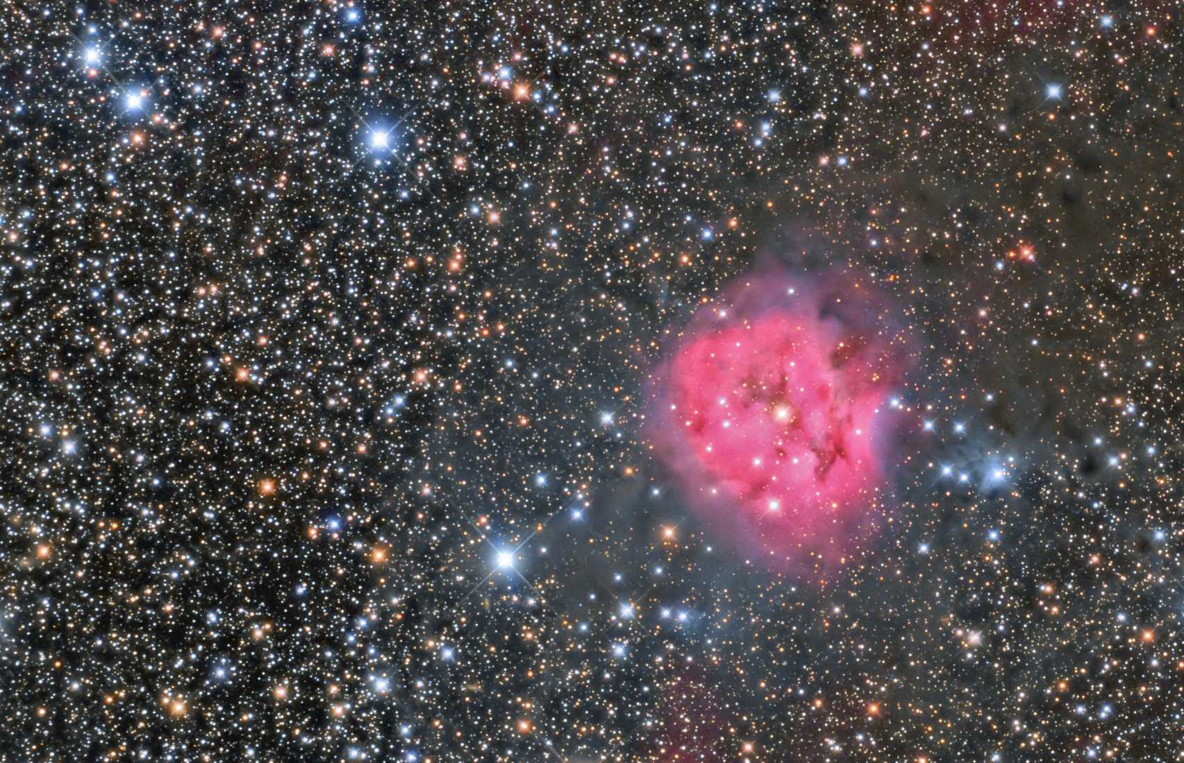 IC 5146 COCOON NEBULA 