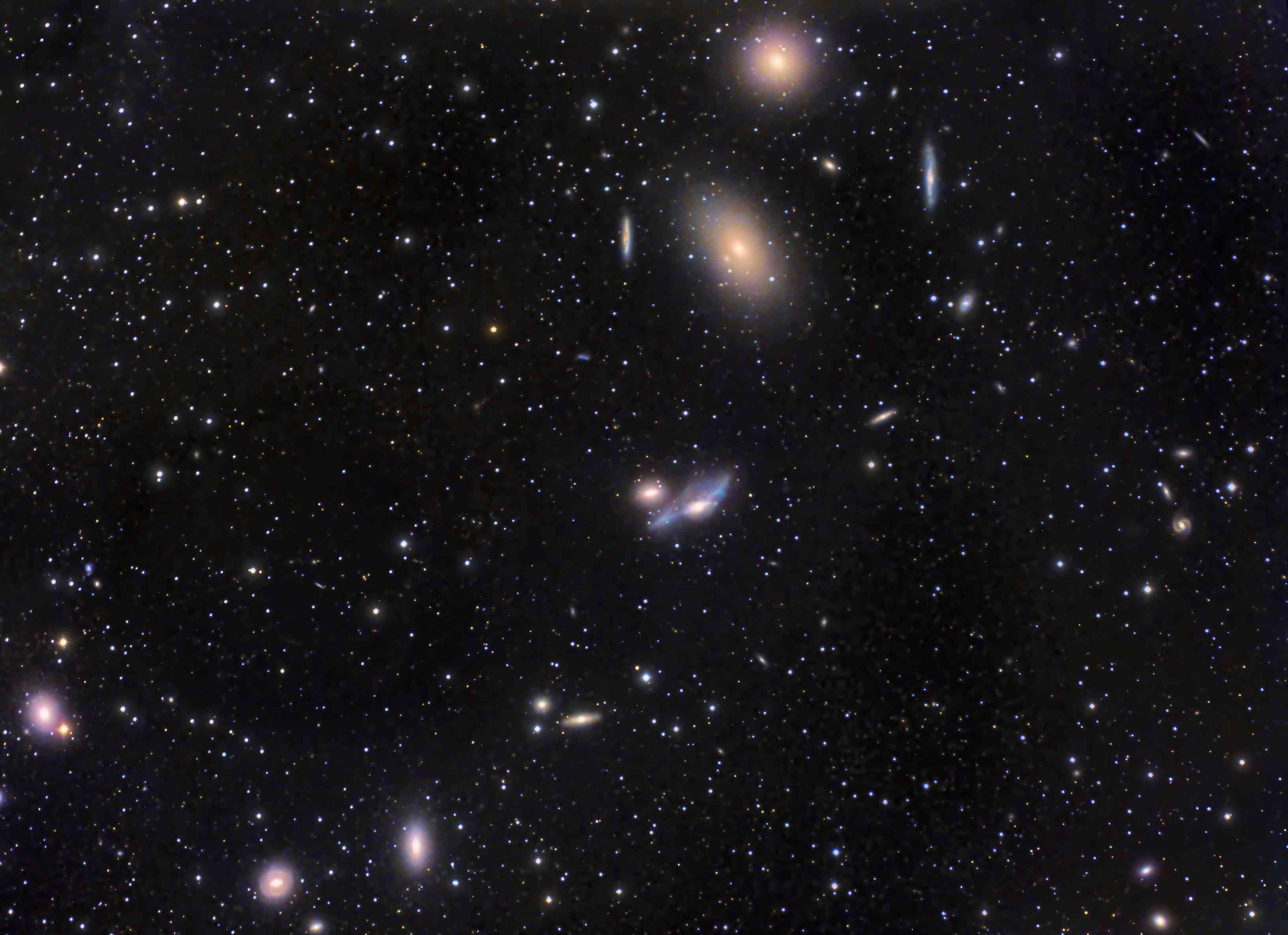 M86 Markarian's Chain